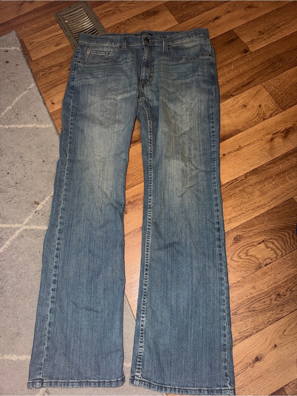 Men's Cody James Slim Bootcut Jeans in Faded Blue - Casual Everyday Style.